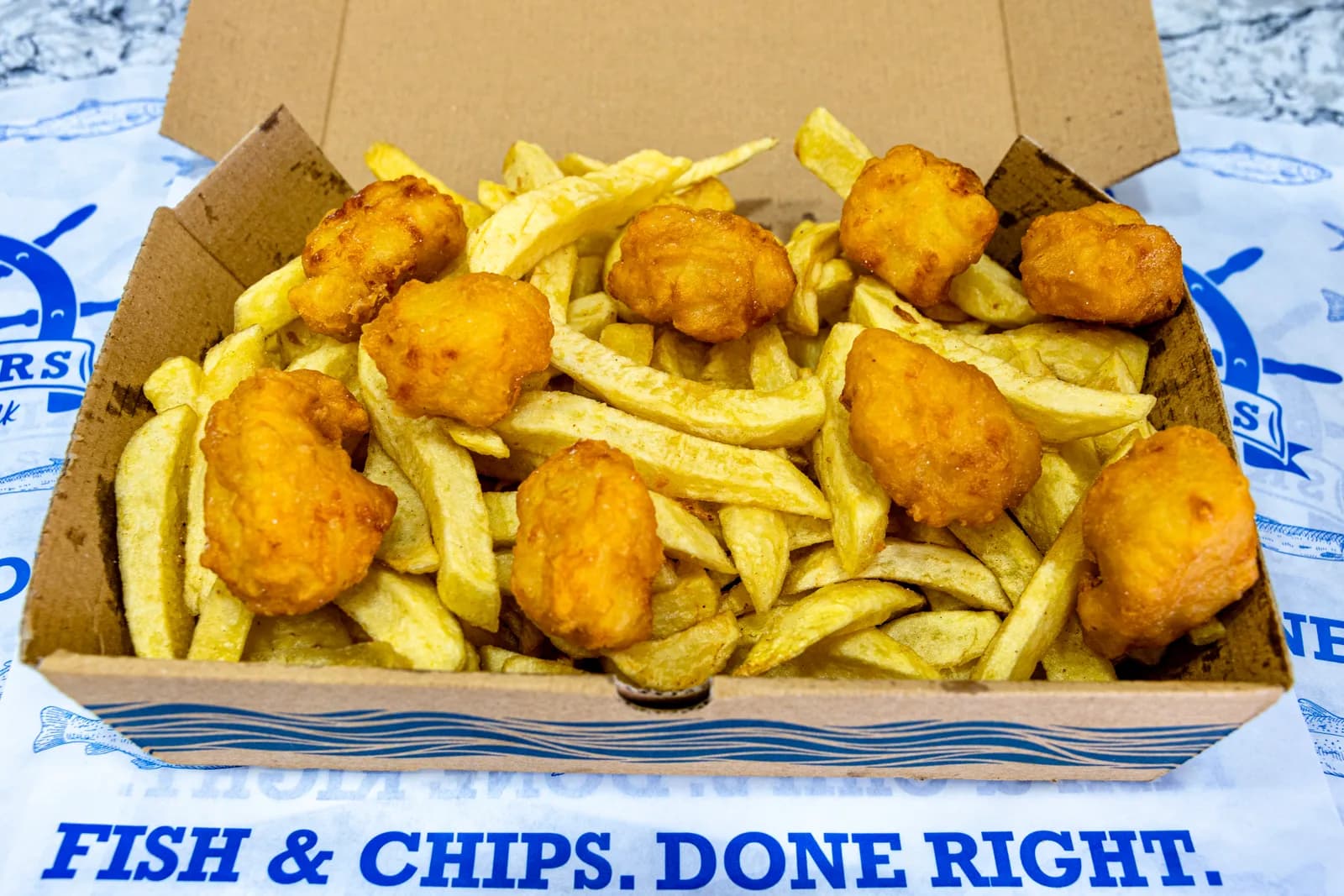 9 Chicken Nuggets + Chips